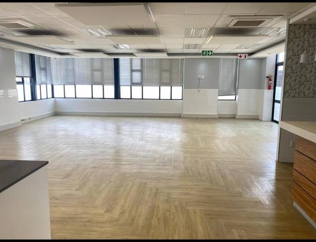 BUSINESS PROPERTY TO RENT IN BONAERO PARK